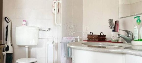 8 rooms House in Romagnese, Italy No. 32817 19