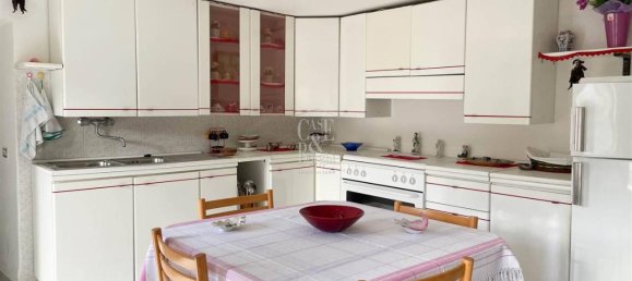 8 rooms House in Romagnese, Italy No. 32817 26