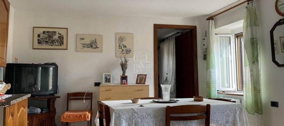 8 rooms House in Romagnese, Italy No. 32817 25