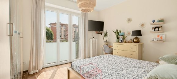3 rooms Apartment in Milan, Italy No. 303754 11