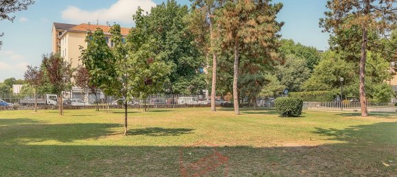 3 rooms Apartment in Milan, Italy No. 303754 20