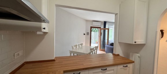 Apartamento de 3 dormitorios en Cogoleto, Italy No. 376402 8