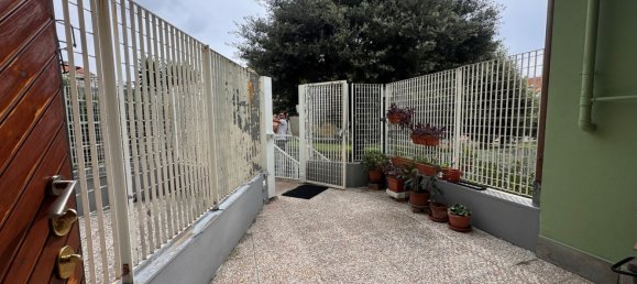 Apartamento de 3 dormitorios en Cogoleto, Italy No. 376402 14