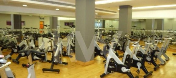 Gewerbliche Immobilie in Porto, Portugal 5136m², Nr. 50355 3