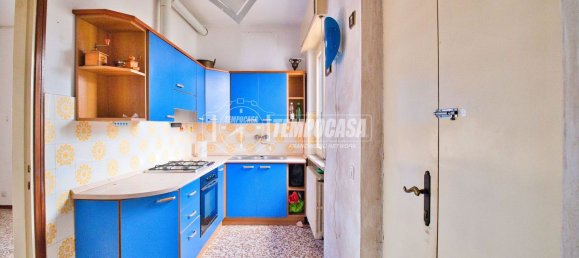 3غرفة شقة في Cameri, Italy رقم 228355 3