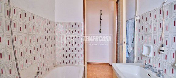 3غرفة شقة في Cameri, Italy رقم 228355 16