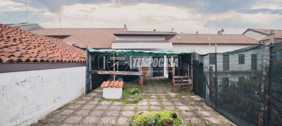 3غرفة شقة في Cameri, Italy رقم 228355 22