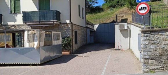 2 bedrooms Apartment in Prignano sulla Secchia, Italy No. 307217 4