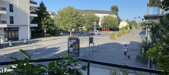 2 bedrooms Apartment in Noisy-le-Grand, France No. 170987 6