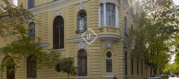 3 bedrooms Apartment in Madrid, Spain No. 182708 9