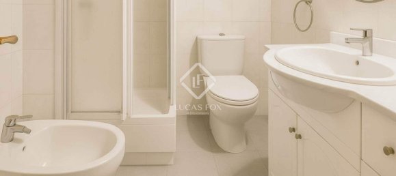 3 bedrooms Apartment in Madrid, Spain No. 182708 3