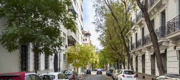 3 bedrooms Apartment in Madrid, Spain No. 182708 15