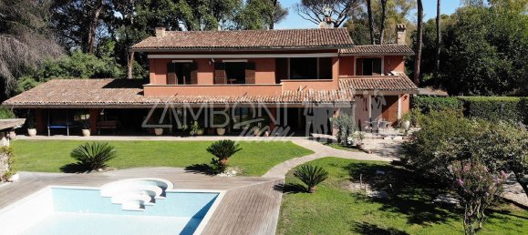 10-Zimmer Villa in Rome, Italy, Nr. 297258 2