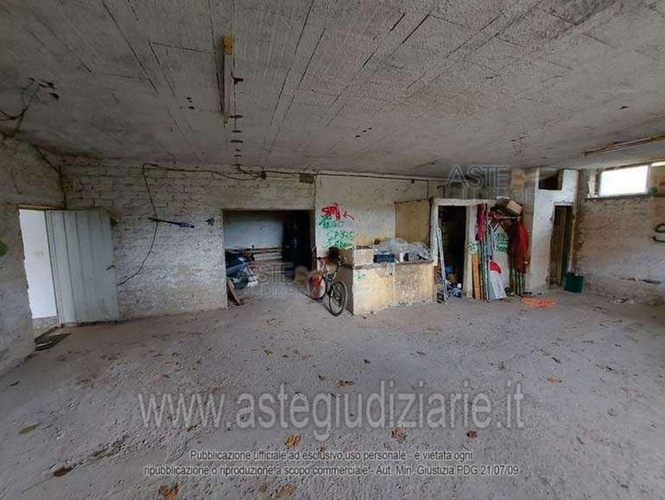5 rooms Apartment in Cisterna di Latina, Italy No. 290117