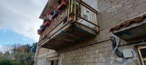 5 rooms Apartment in Cisterna di Latina, Italy No. 290117 29