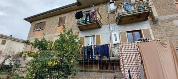 5 rooms Apartment in Cisterna di Latina, Italy No. 290117 9