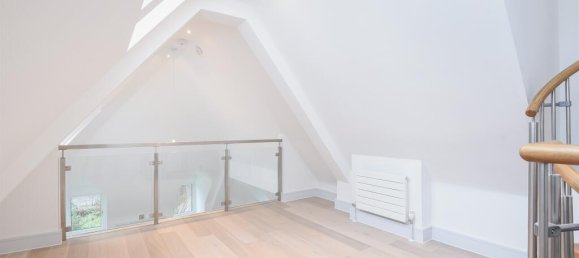 2 bedrooms Apartment in Esher, United Kingdom No. 9943 18