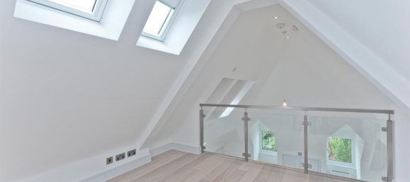 2 bedrooms Apartment in Esher, United Kingdom No. 9943 11