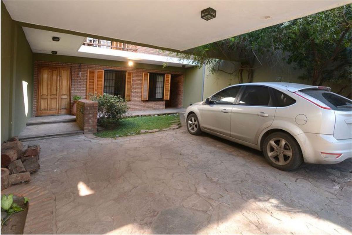 Terrain à San Isidro, Argentina No. 39903