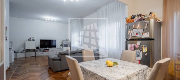 4 rooms Apartment in Reggio Emilia, Italy No. 184516 8