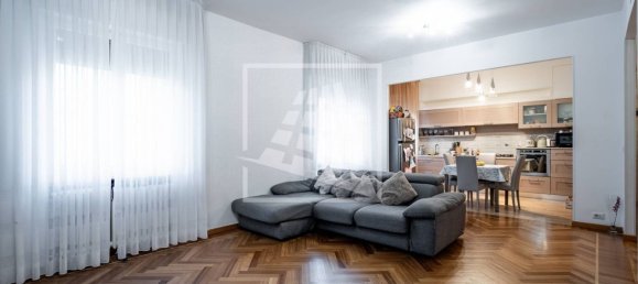 4 rooms Apartment in Reggio Emilia, Italy No. 184516 4