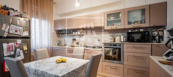 4 rooms Apartment in Reggio Emilia, Italy No. 184516 23