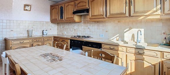 4 bedrooms House in Ratenelle, France No. 198614 8