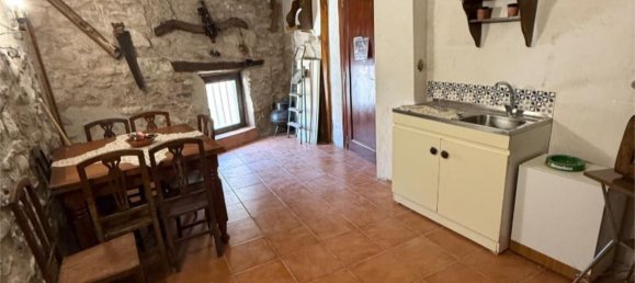 3 bedrooms Townhouse in La Rioja, Spain No. 184490 4