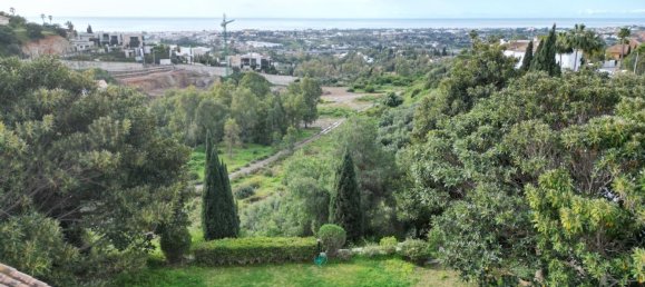 4 bedrooms Villa in La Quinta, Spain No. 147506 14