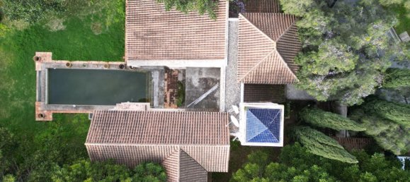 4 bedrooms Villa in La Quinta, Spain No. 147506 3