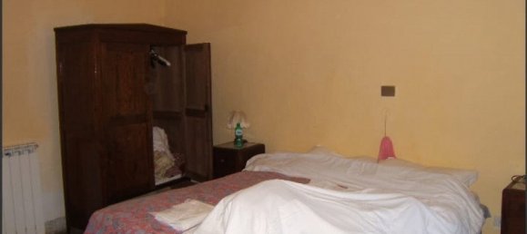 3 Schlafzimmer Haus in Minucciano, Italy, Nr. 139937 11