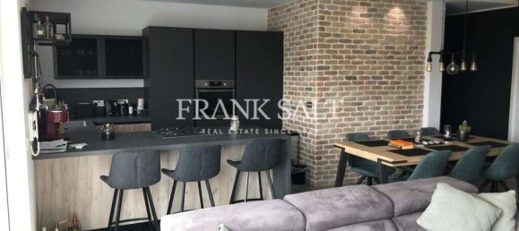 Квартира с 3 спальнями в Бальцан, Мальта № 9522 2