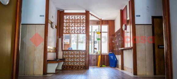 3 bedrooms Apartment in Portici, Italy No. 377260 3