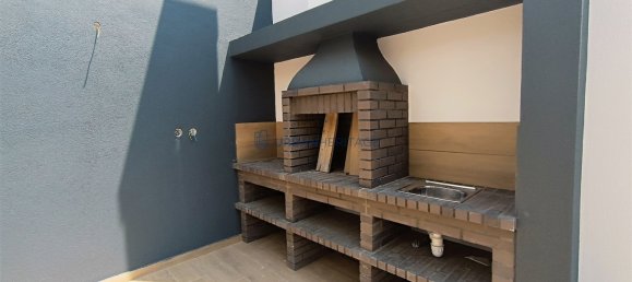 4 bedrooms Townhouse in Cascais, Portugal No. 124258 3