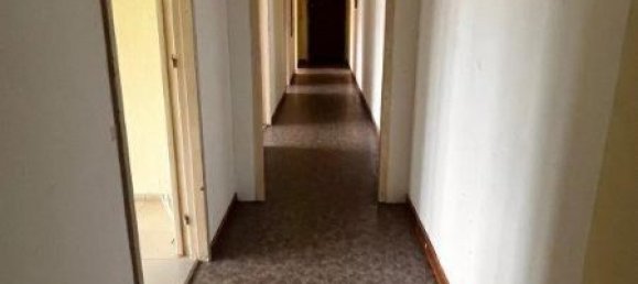 4 bedrooms Apartment in Mulhouse, France No. 82834 2