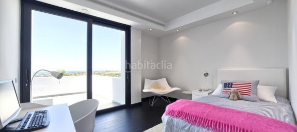 5 Schlafzimmer Villa in Malaga, Spain, Nr. 120983 8