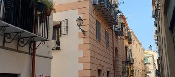 Studio in Palermo, Italy No. 276931 6