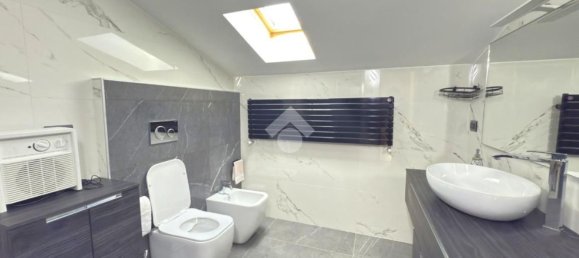 4-Zimmer Haus in Giaveno, Italy, Nr. 295424 12