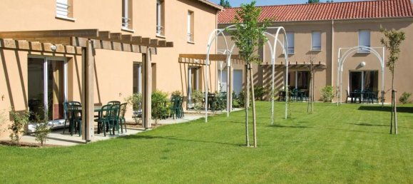 3 bedrooms House in Bergerac, France No. 112909 3