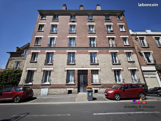 2 bedrooms Apartment in Montmorency, France No. 359126