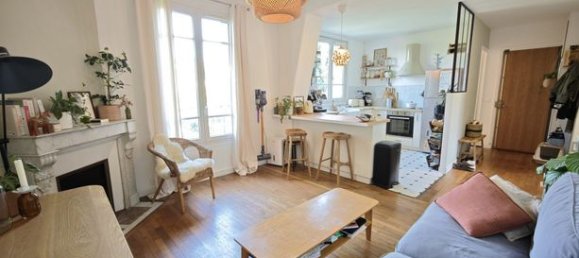 2 bedrooms Apartment in Montmorency, France No. 359126 2