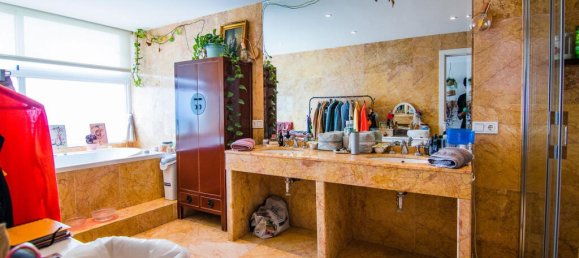 5 bedrooms Apartment in Alameda, Spain No. 172991 14