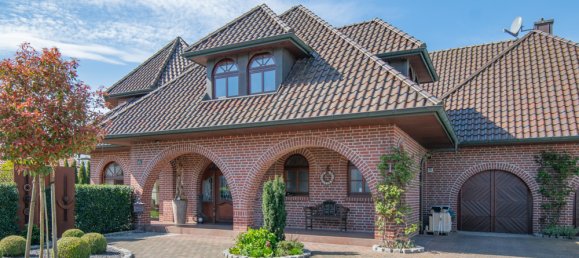8 rooms Villa in Cloppenburg, Germany No. 159859 2