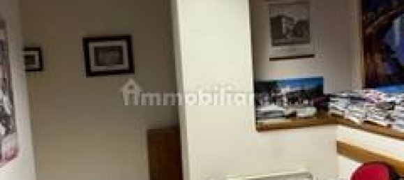 5 rooms Office in Perugia, Italy No. 124180 6