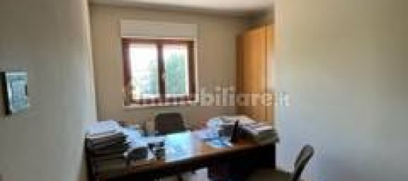 5 rooms Office in Perugia, Italy No. 124180 9