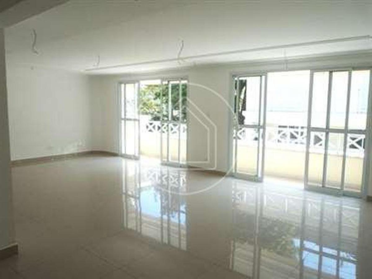 Дом с 4 спальнями в Сан-Паулу, Бразилия № 553472