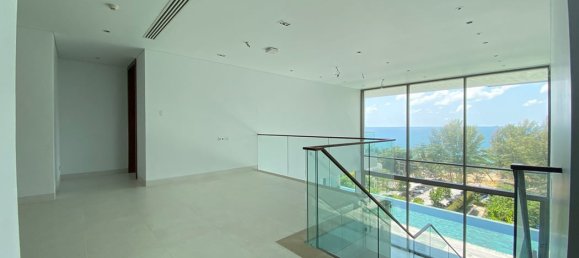 4 bedrooms Villa in Phuket, Thailand No. 5924 12