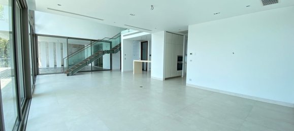 4 bedrooms Villa in Phuket, Thailand No. 5924 28