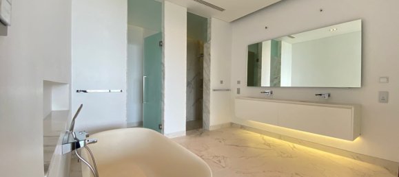 4 bedrooms Villa in Phuket, Thailand No. 5924 9