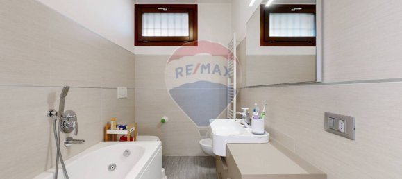 2 Schlafzimmer Wohnung in Gorgonzola, Italy, Nr. 377063 5